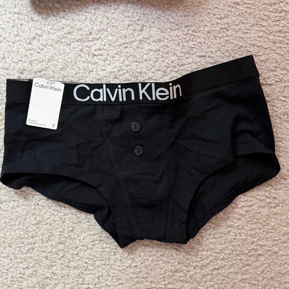 Calvin Klein Black Crop Top and Boxer Set XS new - Picture 2 of 2